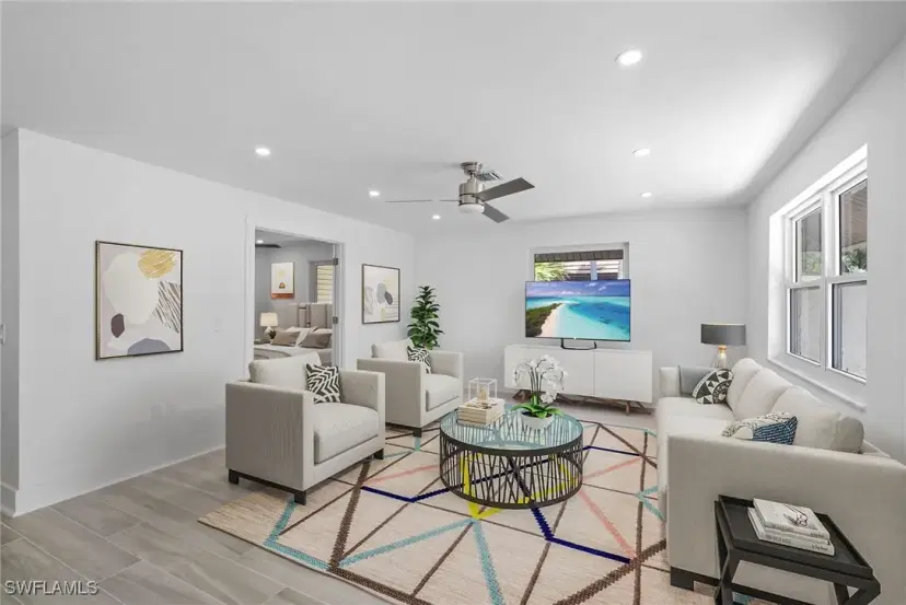 Picture of 1363 Chesapeake Ave B-2, Naples FL 34102