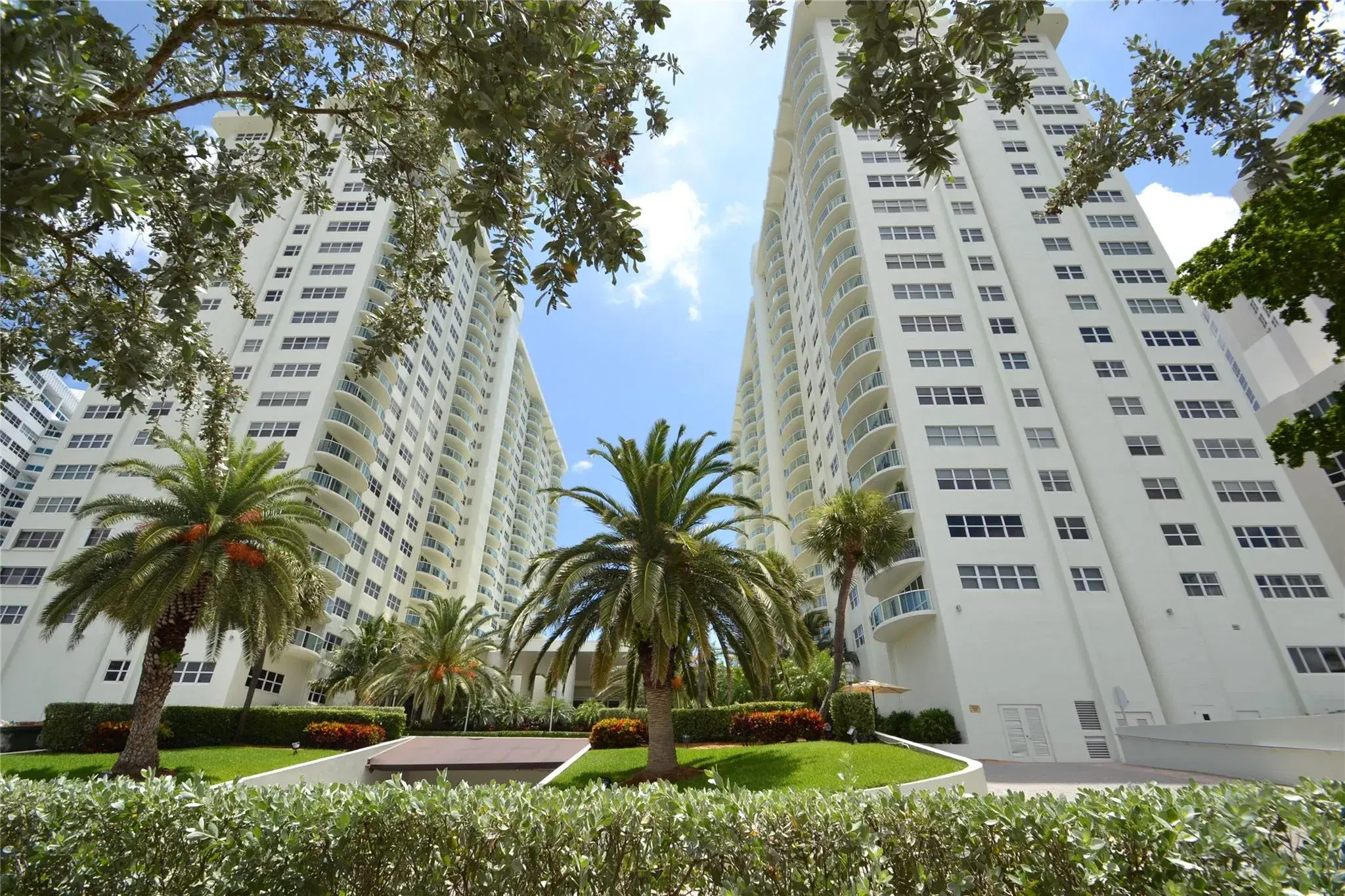Picture of 3400 Galt Ocean Dr 309S, Fort Lauderdale, FL 33308