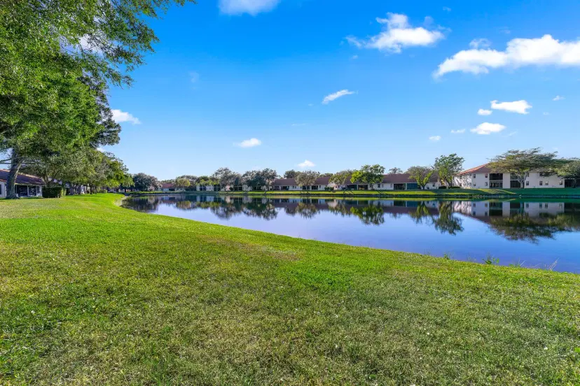Picture of 9676 Pavarotti Terrace 102, Boynton Beach FL 33437