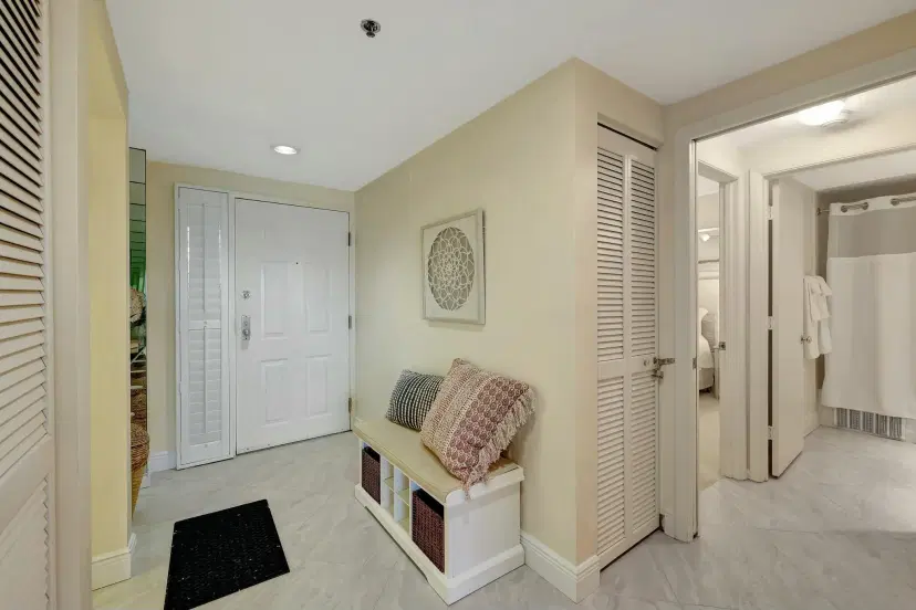Picture of 144 NE Edgewater Drive 3105, Stuart FL 34996