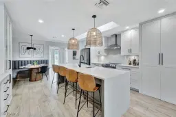 Picture of 85 Shores Ave, Naples, FL 34110