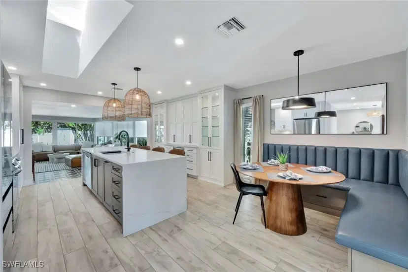 Picture of 85 Shores Ave, Naples FL 34110