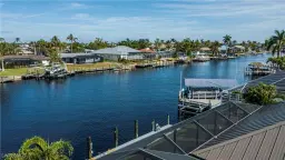 Picture of 1903 SE 35Th St, Cape Coral, FL 33904