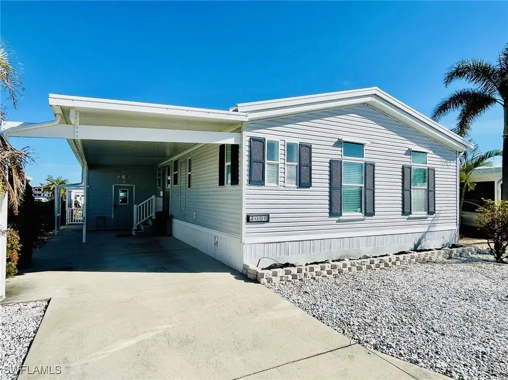 Picture of 3096 Harpoon Ln, St. James City, FL 33956