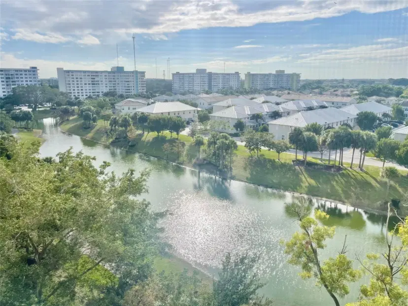Picture of 3850 Washington St 810, Hollywood FL 33021