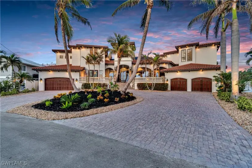 Picture of 391 Palermo Cir, Fort Myers Beach FL 33931