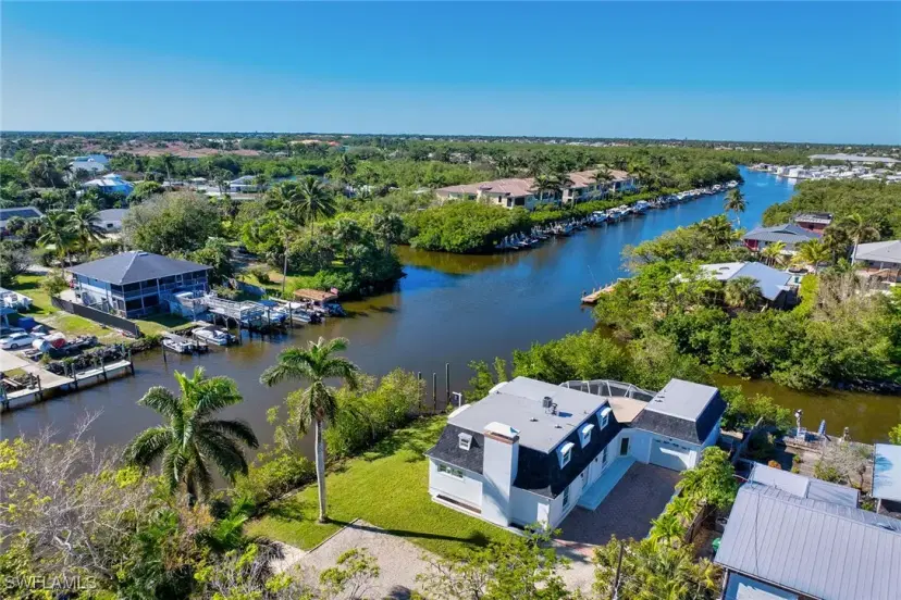 Picture of 2998 Orange St, Naples FL 34112