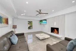Picture of 2998 Orange St, Naples, FL 34112