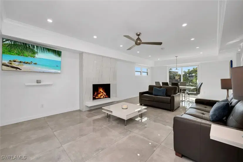 Picture of 2998 Orange St, Naples FL 34112