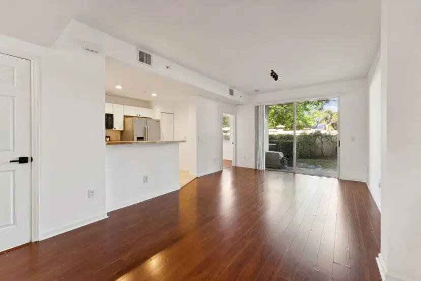 Picture of 1964 Freeport Lane, Riviera Beach FL 33404