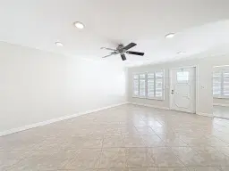 Picture of 1056 NW 85Th Ter 74-A, Fort Lauderdale, FL 33322