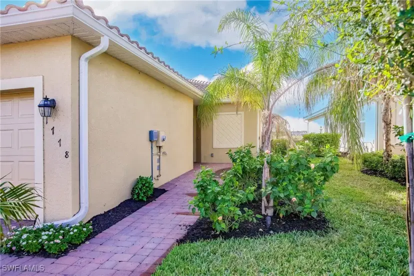 Picture of 1778 Alameda Dr, Naples FL 34120