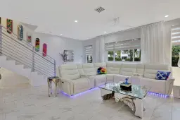 Picture of 1025 NE 18Th Avenue 105, Fort Lauderdale, FL 33304