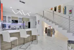 Picture of 1025 NE 18Th Avenue 105, Fort Lauderdale, FL 33304