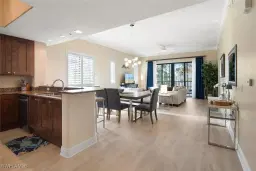 Picture of 985 Sandpiper St I201, Naples, FL 34102
