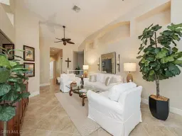 Picture of 27031 Oakwood Lake Dr 202, Bonita Springs, FL 34134