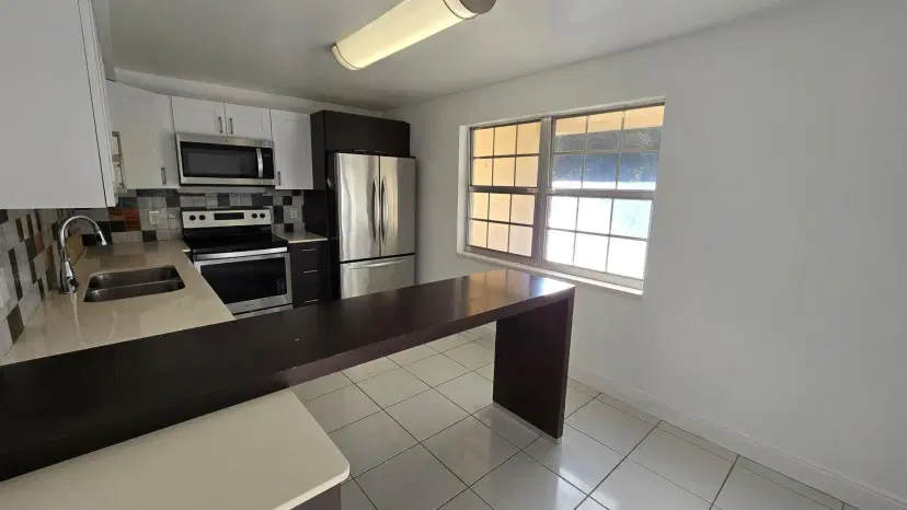Picture of 804 Cypress Grove Lane 208, Pompano Beach FL 33069