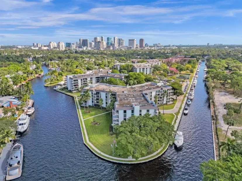 Picture of 1301 River Reach Dr 201, Fort Lauderdale FL 33315