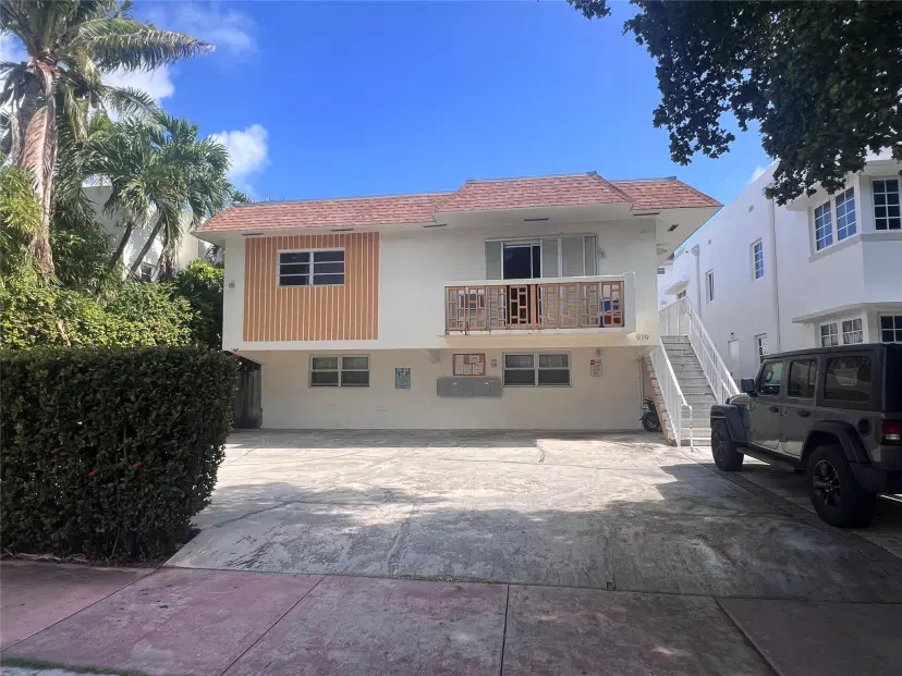 Picture of 919 Michigan Ave 3, Miami Beach FL 33139