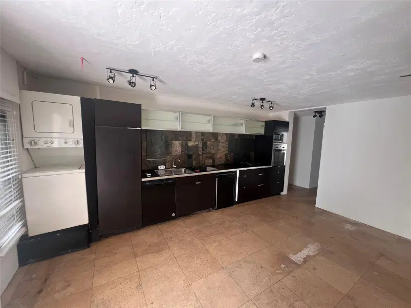 Picture of 919 Michigan Ave 3, Miami Beach FL 33139