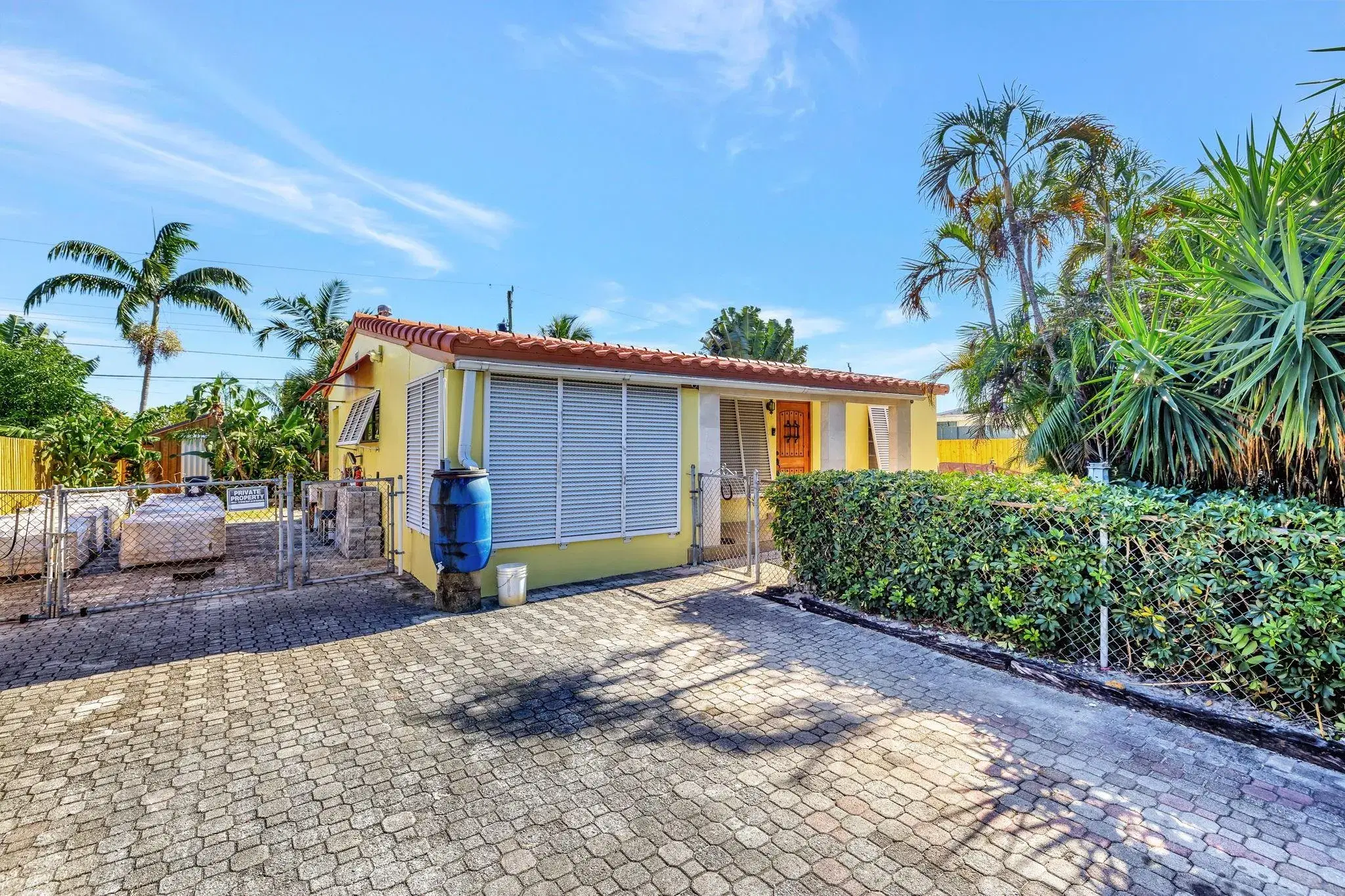 Picture of 5240 N Andrews Ave, Oakland Park, FL 33309