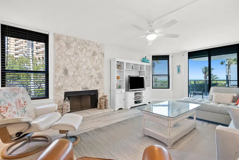 Picture of 4100 N Highway A1A 315, Hutchinson Island FL 34949