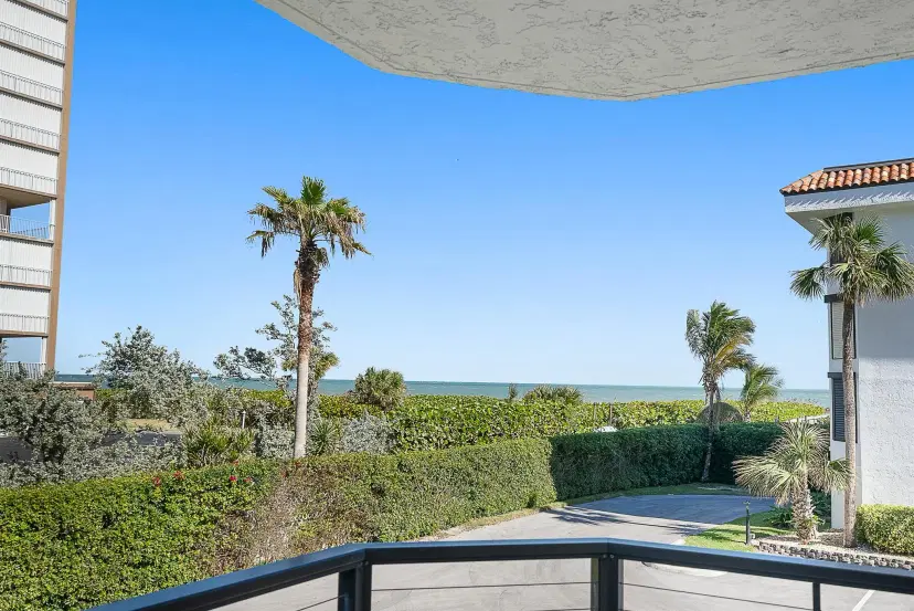 Picture of 4100 N Highway A1A 315, Hutchinson Island FL 34949