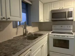 Picture of 1501 Crescent E49 Circle E49, Lake Park, FL 33403
