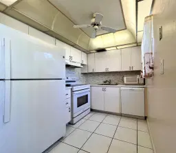 Picture of 76 Sheffield D, West Palm Beach, FL 33417
