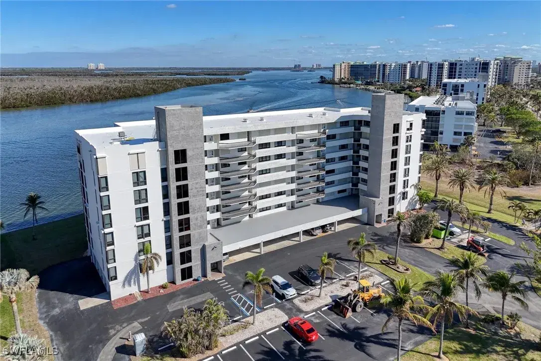 Picture of 4253 Bay Beach Ln G1, Fort Myers Beach, FL 33931