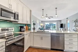 Picture of 1001 Foxfire Ln 109, Naples, FL 34104