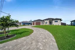Picture of 205 Kismet Pkwy E, Cape Coral, FL 33909