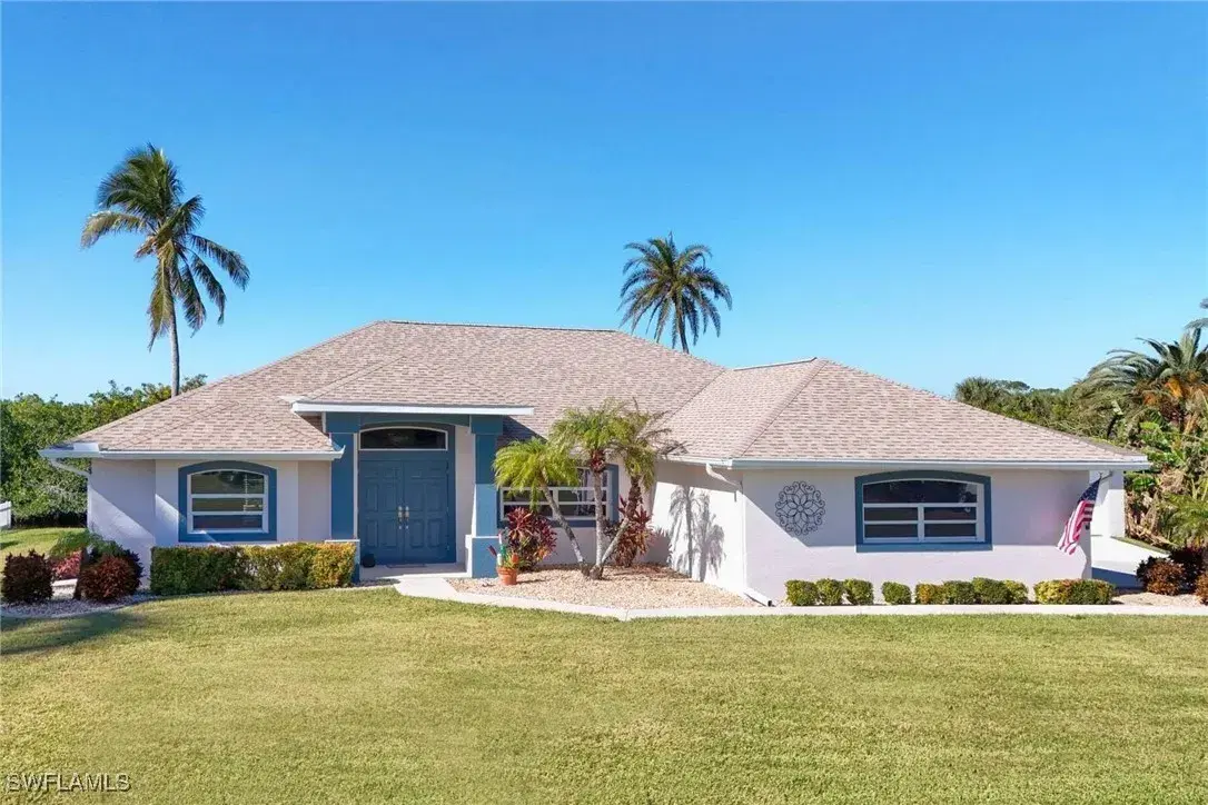 Picture of 2185 Club House Rd, North Fort Myers, FL 33917