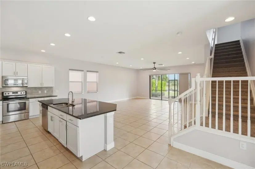 Picture of 11823 Timbermarsh Ct, Fort Myers FL 33913