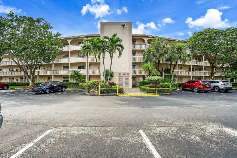 Picture of 2006 Granada Dr A3, Coconut Creek FL 33066
