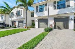 Picture of 6013 Woods Edge Circle, Riviera Beach, FL 33410