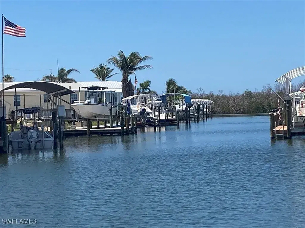Picture of 2920 Harpoon Ln, St. James City, FL 33956