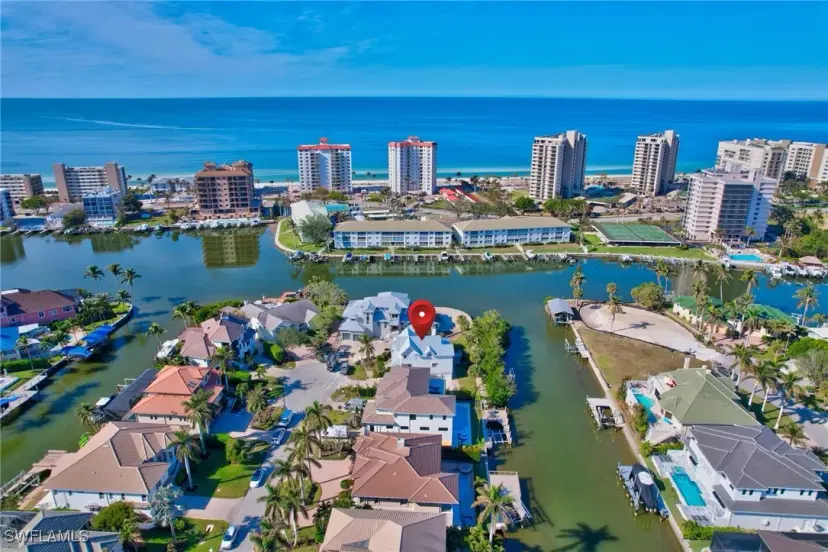 Picture of 129 Egret Ave, Naples FL 34108