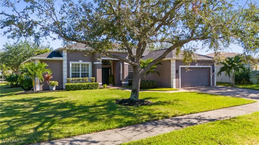 Picture of 17501 Sterling Lake Dr, Fort Myers FL 33967