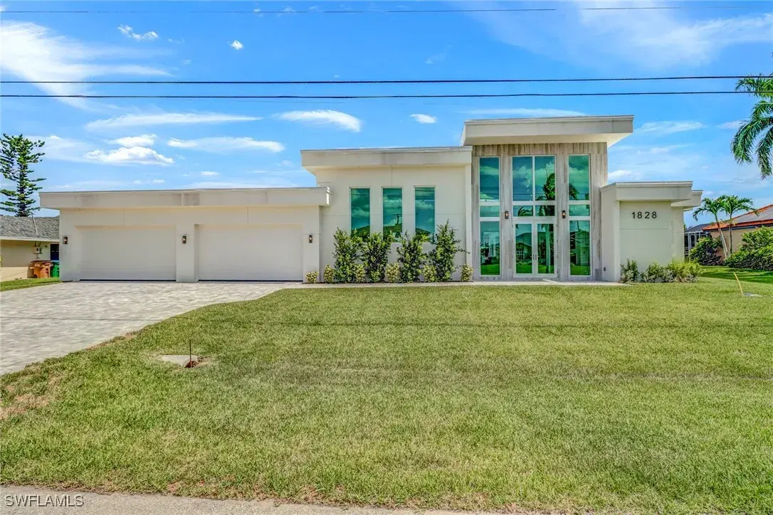 Picture of 1828 SW 40Th Ter, Cape Coral, FL 33914