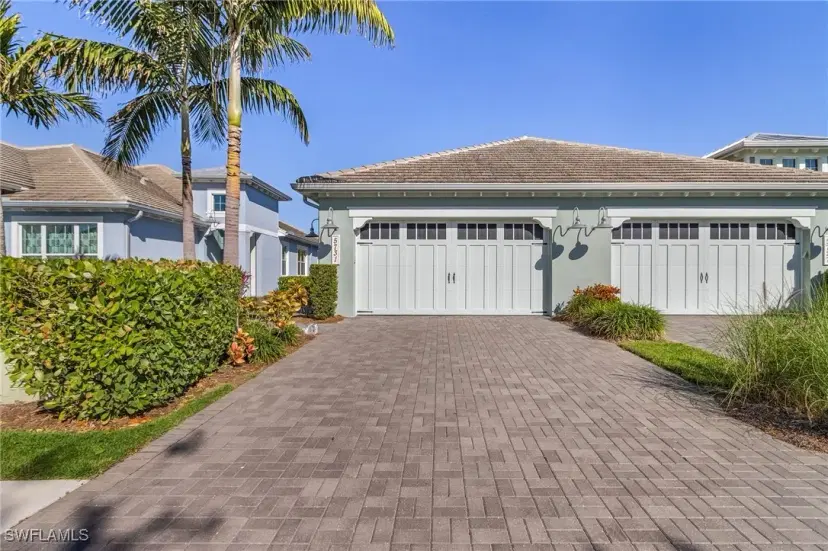 Picture of 5731 Highbourne Dr, Naples FL 34113