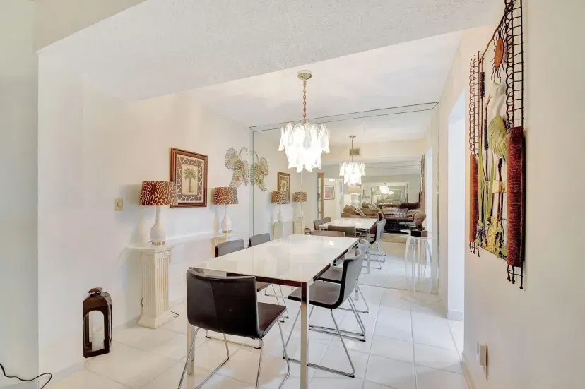 Picture of 3755 Via Poinciana 413, Lake Worth FL 33467