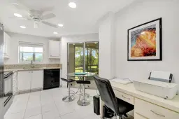 Picture of 3755 Via Poinciana 413, Lake Worth, FL 33467