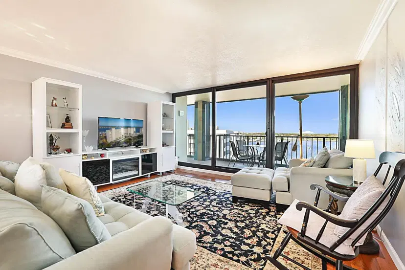 Picture of 136 Lakeshore Drive Ph 10, North Palm Beach FL 33408