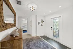 Picture of 979 Whelk Dr, Sanibel, FL 33957