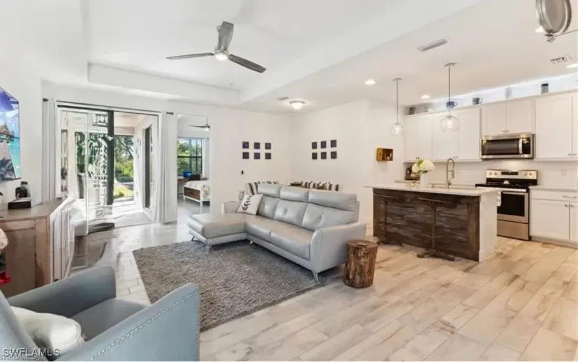 Picture of 10061 Bonita Fairways Dr, Bonita Springs FL 34135