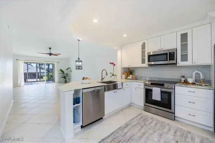 Picture of 7713 Jewel Ln 203, Naples FL 34109