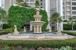 Picture of 7117 Pelican Bay Blvd Ph-16, Naples, FL 34108