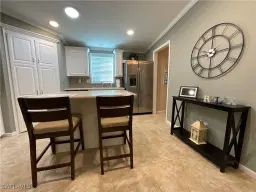 Picture of 423 Palm Dr 313, Naples, FL 34114
