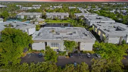 Picture of 788 Park Shore Dr F17, Naples, FL 34103